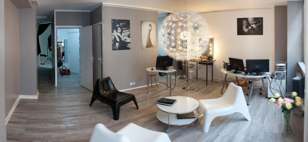 Entrée, Accueil, stand maquillage du Studio Bontant Paris 12
