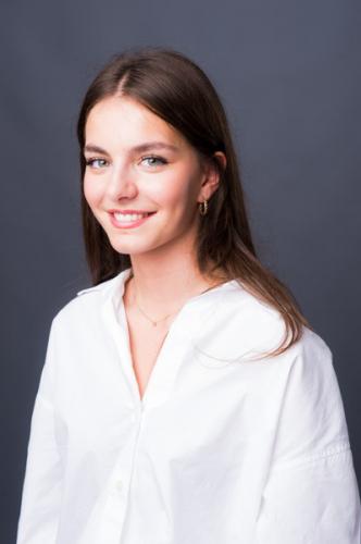 Photo CV femme jeune