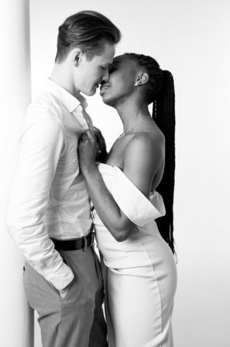 photo couple studio bisous